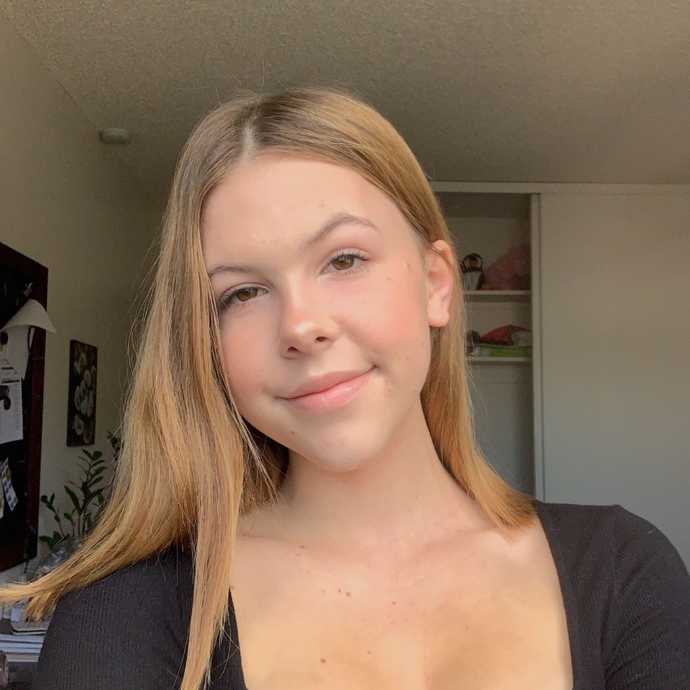 Meet your Posher, Emma